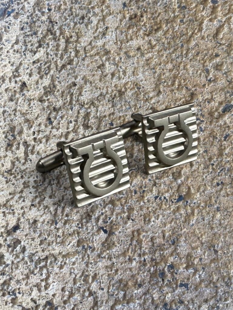 Mancuernillas Ferragamo Omega
